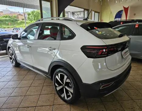 VOLKSWAGEN Nivus 1.0 4P FLEX 200 TSI HIGHLINE TURBO AUTOM�TICO, Foto 4