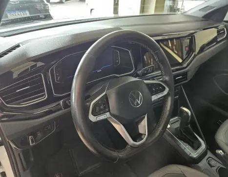 VOLKSWAGEN Nivus 1.0 4P FLEX 200 TSI HIGHLINE TURBO AUTOM�TICO, Foto 9