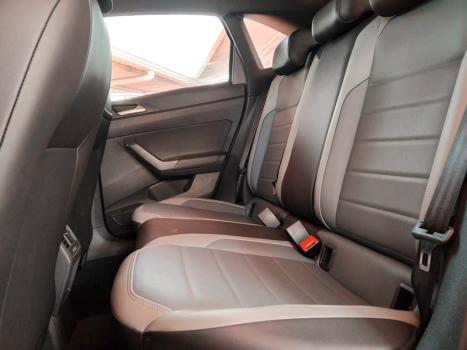 VOLKSWAGEN Nivus 1.0 4P FLEX 200 TSI HIGHLINE TURBO AUTOM�TICO, Foto 6