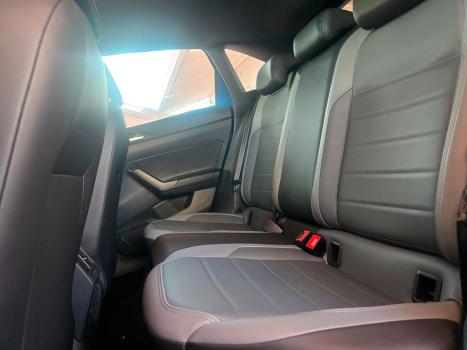 VOLKSWAGEN Nivus 1.0 4P FLEX 200 TSI HIGHLINE TURBO AUTOM�TICO, Foto 6