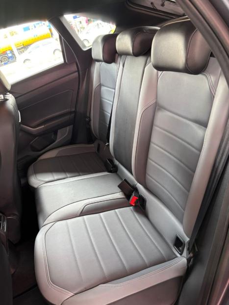 VOLKSWAGEN Nivus 1.0 4P FLEX 200 TSI HIGHLINE TURBO AUTOM�TICO, Foto 19