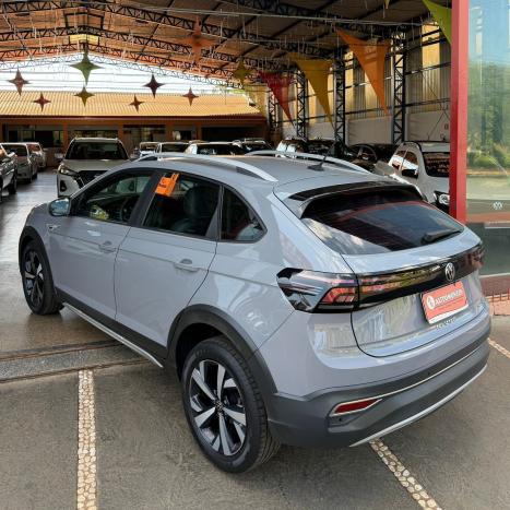 VOLKSWAGEN Nivus 1.0 4P FLEX 200 TSI HIGHLINE TURBO AUTOM�TICO, Foto 4