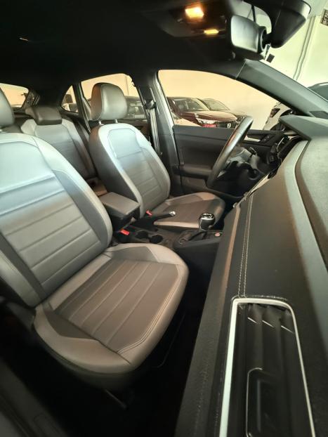 VOLKSWAGEN Nivus 1.0 4P FLEX 200 TSI HIGHLINE TURBO AUTOMÁTICO, Foto 12