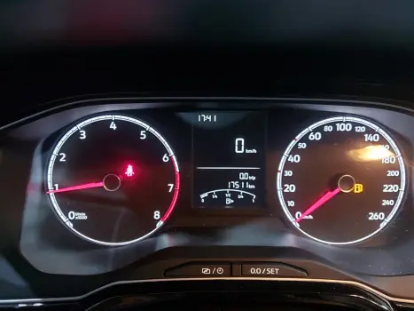 VOLKSWAGEN Polo Hatch 1.0 12V 4P MPI TRACK 1st EDITION, Foto 8