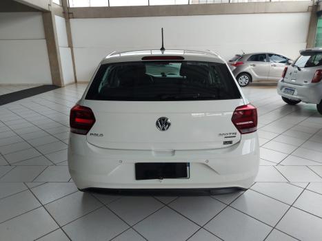 VOLKSWAGEN Polo Hatch 1.0 12V 4P 200 TSI  COMFORTLINE AUTOMTICO, Foto 4