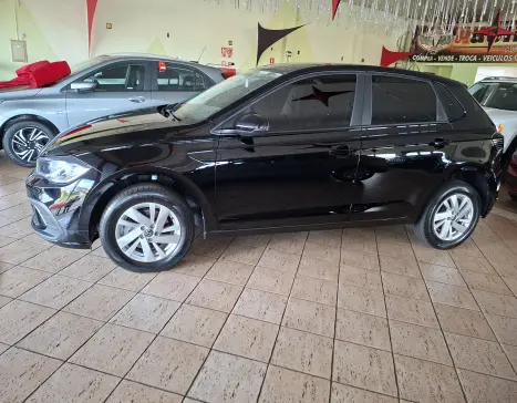 VOLKSWAGEN Polo Hatch 1.0 12V 4P 200 TSI COMFORTLINE, Foto 3