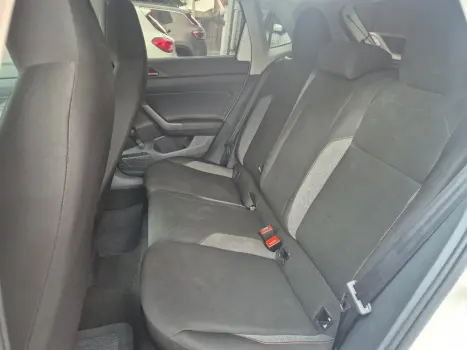 VOLKSWAGEN Polo Hatch 1.0 12V 4P MPI FLEX, Foto 6
