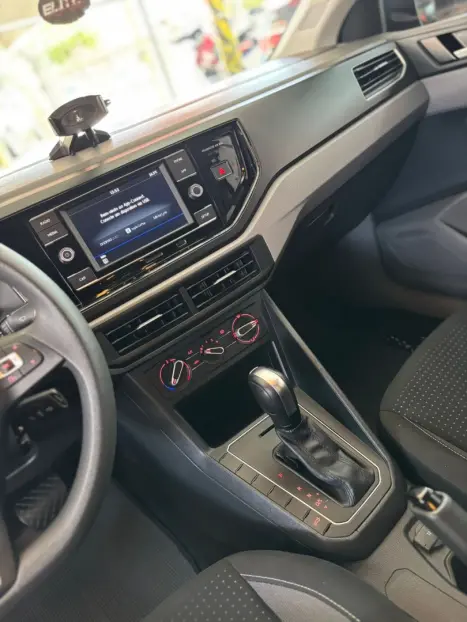 VOLKSWAGEN Polo Hatch 1.0 12V 4P 200 TSI  COMFORTLINE AUTOM�TICO, Foto 17