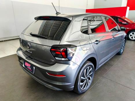 VOLKSWAGEN Polo Hatch 1.0 4P 170 TSI HIGHLINE AUTOM�TICO, Foto 4