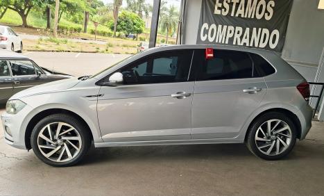 VOLKSWAGEN Polo Hatch 1.0 12V 4P 200 TSI HIGHLINE AUTOM�TICO, Foto 2