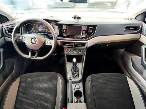 VOLKSWAGEN Polo Hatch 1.0 12V 4P 200 TSI  COMFORTLINE AUTOM�TICO, Foto 9