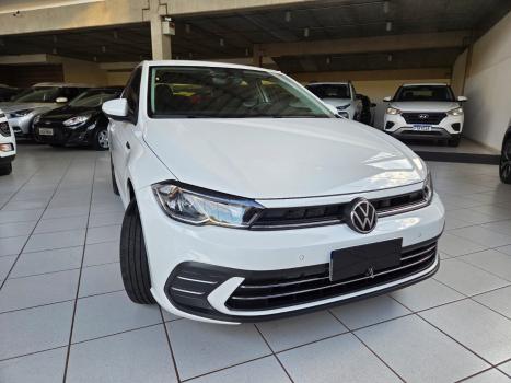 VOLKSWAGEN Polo Hatch 1.0 4P 170 TSI HIGHLINE AUTOM�TICO, Foto 2