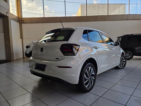 VOLKSWAGEN Polo Hatch 1.0 4P 170 TSI HIGHLINE AUTOM�TICO, Foto 4