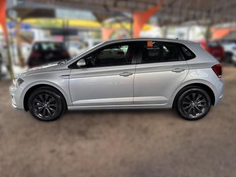 VOLKSWAGEN Polo Hatch 1.0 12V 4P 200 TSI  COMFORTLINE AUTOM�TICO, Foto 6
