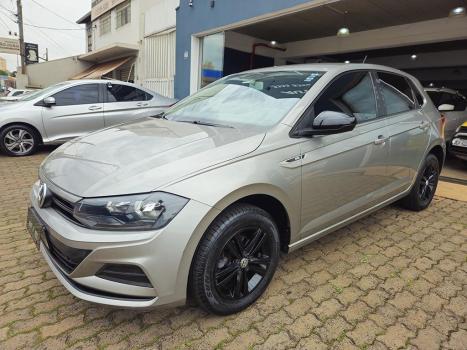 VOLKSWAGEN Polo Sedan 1.6 4P FLEX, Foto 3