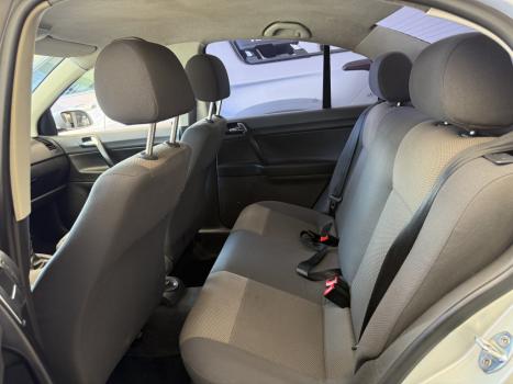 VOLKSWAGEN Polo Sedan 1.6 4P FLEX, Foto 10