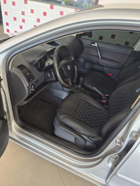 VOLKSWAGEN Polo Sedan 1.6 4P COMFORTLINE FLEX, Foto 10