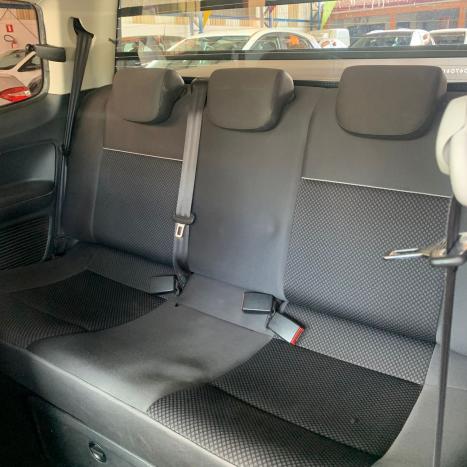 VOLKSWAGEN Saveiro 1.6 G7 ROBUST CABINE DUPLA FLEX, Foto 9