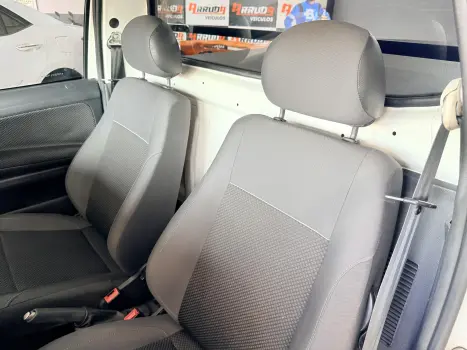 VOLKSWAGEN Saveiro 1.6 G7 CABINE SIMPLES TRENDLINE FLEX, Foto 7