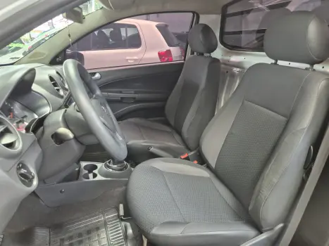 VOLKSWAGEN Saveiro 1.6 FLEX MSI ROBUST CABINE SIMPLES, Foto 9