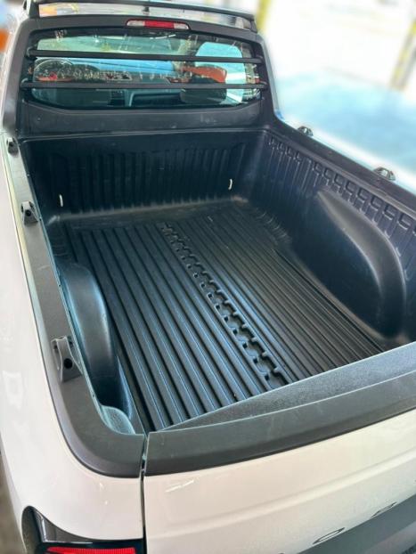 VOLKSWAGEN Saveiro 1.6 G7 CABINE SIMPLES ROBUST FLEX, Foto 9