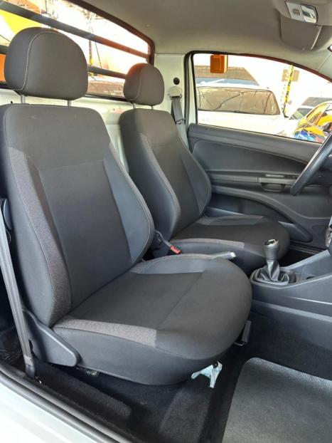 VOLKSWAGEN Saveiro 1.6 G7 CABINE SIMPLES ROBUST FLEX, Foto 12