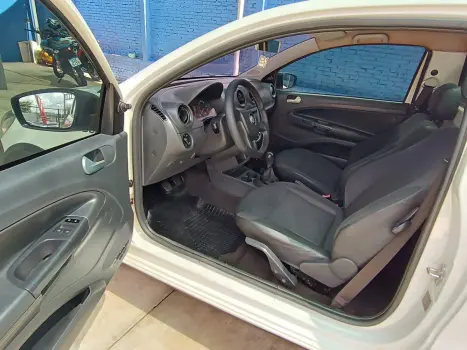 VOLKSWAGEN Saveiro 1.6 G7 CABINE SIMPLES ROBUST FLEX, Foto 11