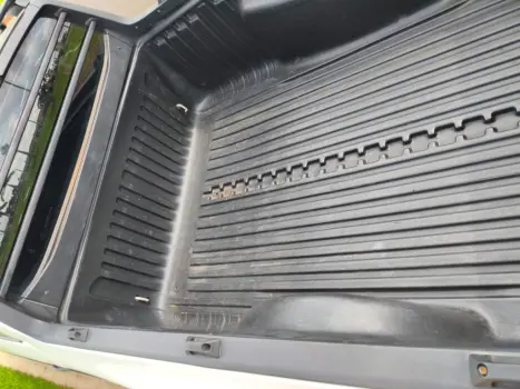 VOLKSWAGEN Saveiro 1.6 16V FLEX MSI ROBUST CABINE SIMPLES, Foto 8