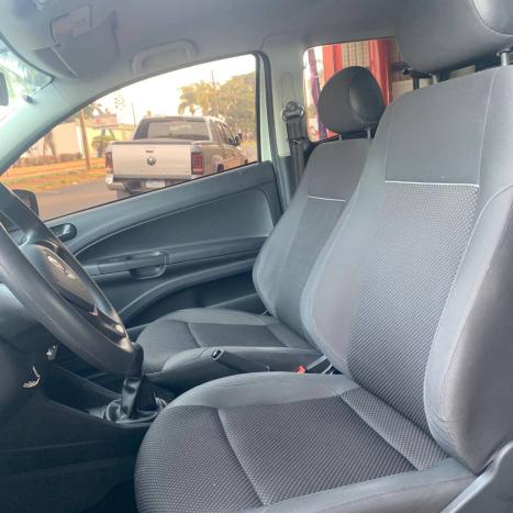 VOLKSWAGEN Saveiro 1.6 G7 ROBUST CABINE DUPLA FLEX, Foto 8