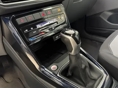 VOLKSWAGEN T-Cross 1.0 4P 200 TSI FLEX COMFORTLINE AUTOM�TICO, Foto 12