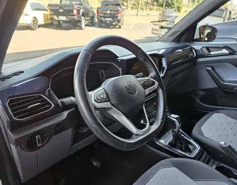 VOLKSWAGEN T-Cross 1.0 4P 200 TSI FLEX COMFORTLINE AUTOMÁTICO, Foto 9 VOLKSWAGEN T-Cross 1.0 4P 200 TSI FLEX COMFORTLINE AUTOMÁTICO, Foto 9