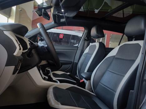 VOLKSWAGEN T-Cross 1.4 4P 250 TSI FLEX HIGHLINE AUTOMTICO, Foto 7