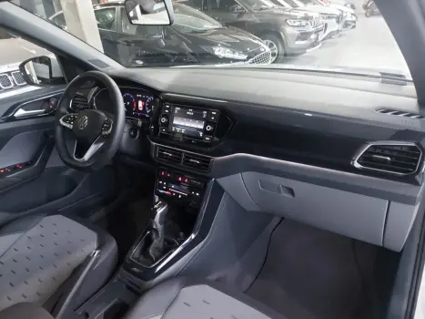 VOLKSWAGEN T-Cross 1.0 4P 200 TSI FLEX COMFORTLINE AUTOM�TICO, Foto 12