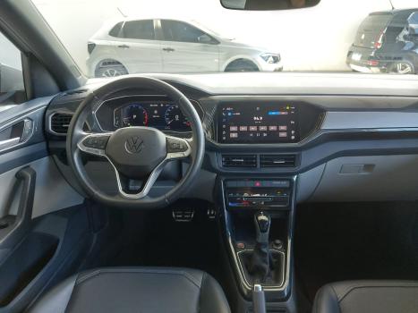VOLKSWAGEN T-Cross 1.4 4P 250 TSI FLEX HIGHLINE AUTOM�TICO, Foto 13