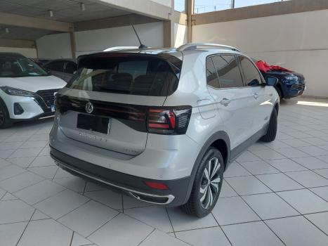 VOLKSWAGEN T-Cross 1.4 4P 250 TSI FLEX HIGHLINE AUTOM�TICO, Foto 4
