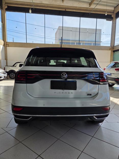 VOLKSWAGEN T-Cross 1.4 4P 250 TSI FLEX HIGHLINE AUTOM�TICO, Foto 5