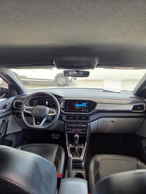 VOLKSWAGEN T-Cross 1.4 4P 250 TSI FLEX HIGHLINE AUTOM�TICO, Foto 8