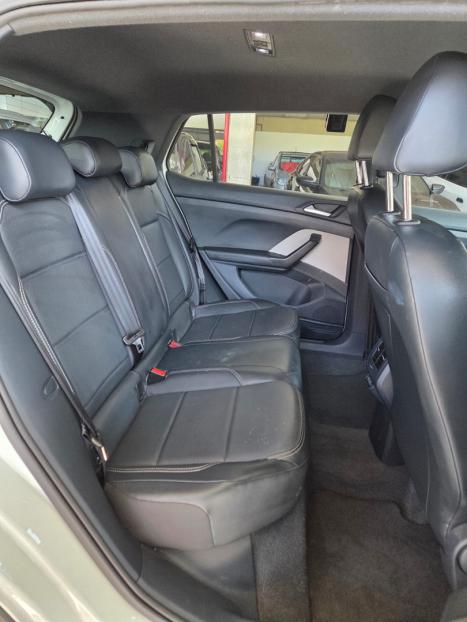 VOLKSWAGEN T-Cross 1.4 4P 250 TSI FLEX HIGHLINE AUTOM�TICO, Foto 10