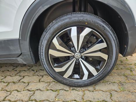 VOLKSWAGEN T-Cross 1.4 4P 250 TSI FLEX HIGHLINE AUTOMÁTICO, Foto 9