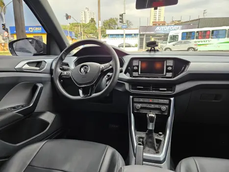 VOLKSWAGEN T-Cross 1.0 4P 200 TSI FLEX COMFORTLINE AUTOMÁTICO, Foto 9