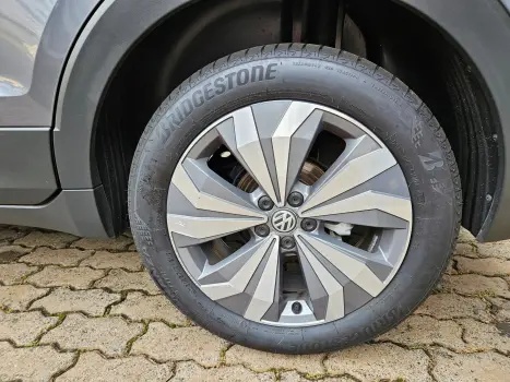VOLKSWAGEN T-Cross 1.0 4P 200 TSI FLEX COMFORTLINE AUTOMÁTICO, Foto 10