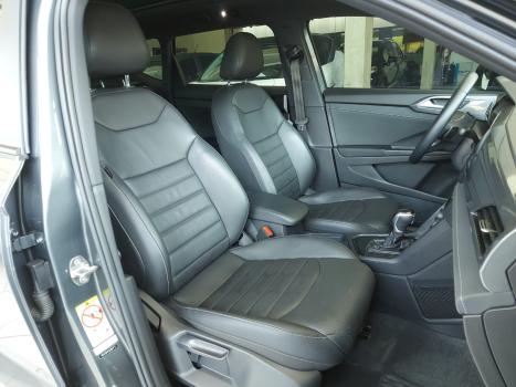 VOLKSWAGEN Taos 1.4 16V 4P FLEX 250 TSI HIGHLINE AUTOM�TICO, Foto 15