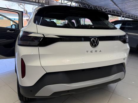 VOLKSWAGEN Tera 1.0 12V 4P 170 TSI COMFORT AUTOM�TICO, Foto 9