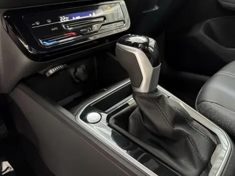 VOLKSWAGEN Tera 1.0 12V 4P 170 TSI COMFORT AUTOM�TICO, Foto 12