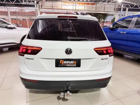 VOLKSWAGEN Tiguan 1.4 250 TSI TOTAL FLEX ALLSPACE COMFORTLINE TURBO AUTOM�TICO TIPTRONIC, Foto 3