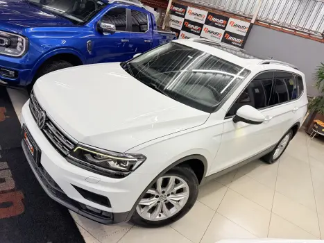 VOLKSWAGEN Tiguan 1.4 250 TSI TOTAL FLEX ALLSPACE COMFORTLINE TURBO AUTOM�TICO TIPTRONIC, Foto 8