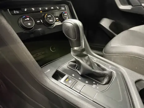 VOLKSWAGEN Tiguan 1.4 250 TSI TOTAL FLEX ALLSPACE COMFORTLINE TURBO AUTOM�TICO TIPTRONIC, Foto 12