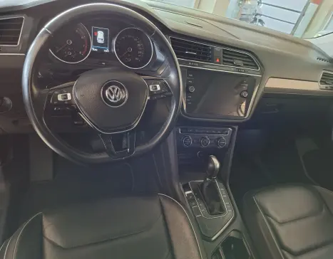 VOLKSWAGEN Tiguan 1.4 16V 4P TSI 250 FLEX TURBO COMFORTLINE AUTOM�TICO, Foto 10