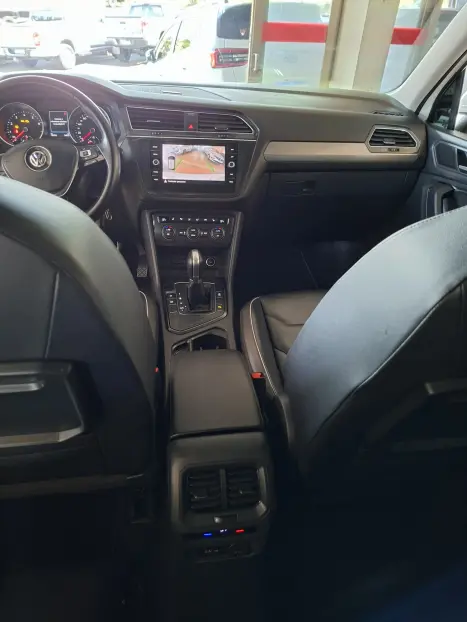 VOLKSWAGEN Tiguan 1.4 16V 4P TSI 250 FLEX TURBO COMFORTLINE AUTOM�TICO, Foto 11