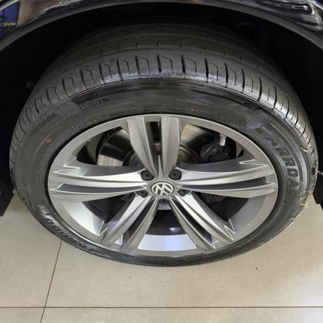 VOLKSWAGEN Tiguan 2.0 16V 4P TSI R-LINE TURBO AUTOMTICO TIPTRONIC, Foto 8